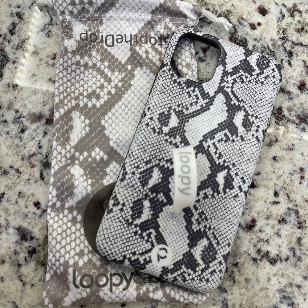 Snakeskin Loopy Case for iPhone 11 Pro Max